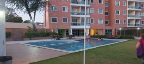 Apartamento 2 quartos bem novinho vista total Lagoa Maraponga